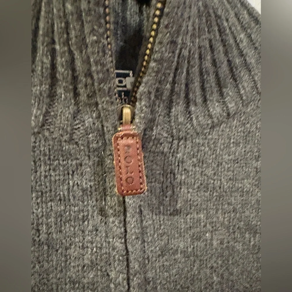 Polo Ralph Lauren 100% Lambswool quarter Zip Sweater